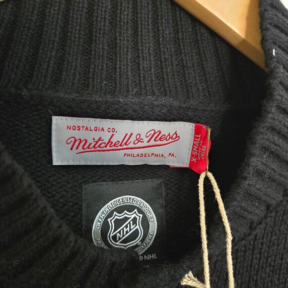 New Boston Bruins Mitchell and Ness Centennial Stripe Cardigan Sweater Size XS - Picture 8 of 13